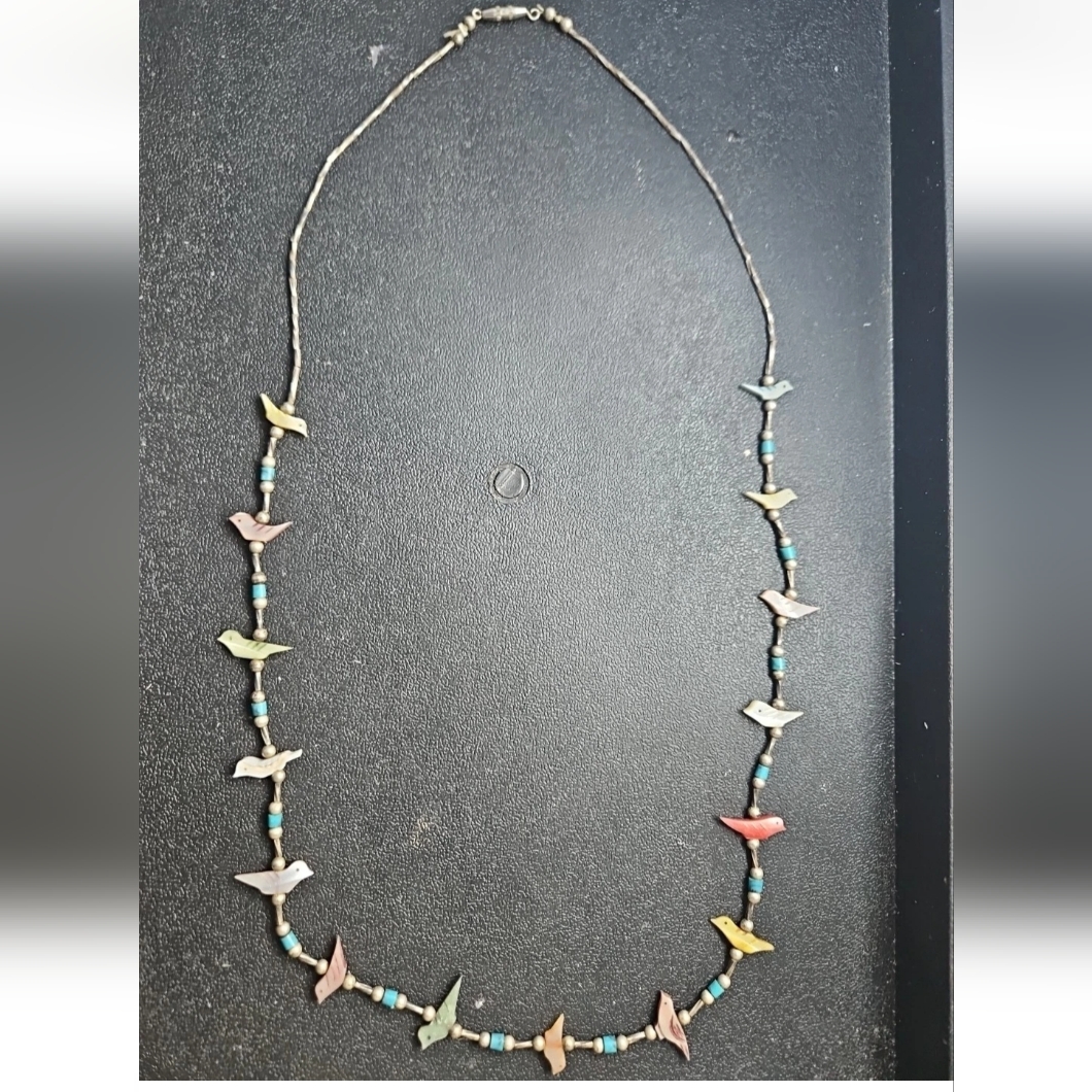Vintage Zuni Fetish Mop Turquoise Bird Necklace 24 175$